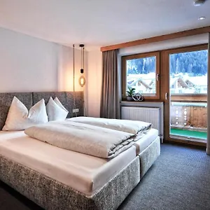 Mountain - Living By Salner Österreich